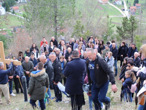 FOTO: Ramski put križa u Podboru