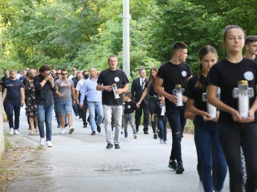 FOTO: Obilježena 27. obljetnica stradanja Hrvata na Uzdolu