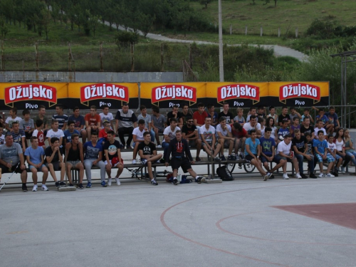 FOTO: Počeo turnir u uličnoj košarci "Streetball Rama 2016."