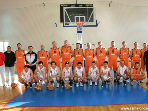FOTO: Odigrana revijalna utakmica košarkaša Rame, uskoro obilježavanje 20te obljetnice