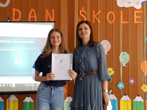 FOTO: Dan OŠ 'Ivan Mažuranić' Gračac