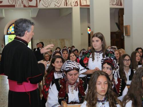 FOTO: Krizma u župi Rama-Šćit