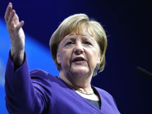 Angela Merkel poslala upozorenje Nijemcima