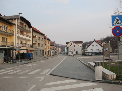 FOTO: U Prozoru se poštuju naredbe - na ulicama nema nikoga!