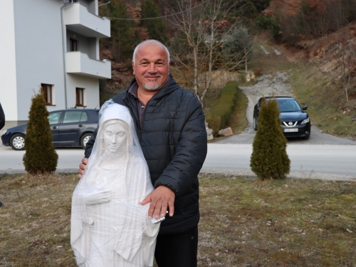 FOTO: Gospin kip stigao u Podbor