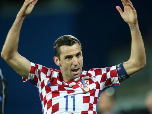 Darijo Srna donirao 15 tona mandarina hrvatskim bolnicama i poslao lijepu poruku