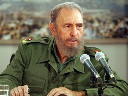 U 90. godini života umro Fidel Castro