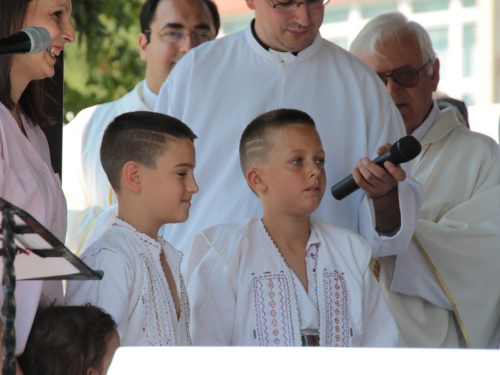 FOTO: Mlada misa vlč. Ljube Zelenike u Prozoru