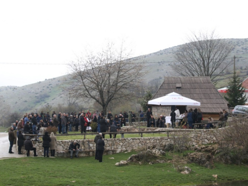 FOTO: Rumbočka fešta na Zahumu, proslavljen sv. Josip Radnik