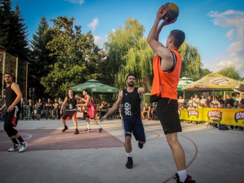 Foto: Tim Rodeo Sarajkomerc pobjednik Streetball Rama 2018.