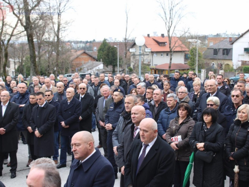 FOTO: Na Mirogoju sahranjen pukovnik Ante Pavlović