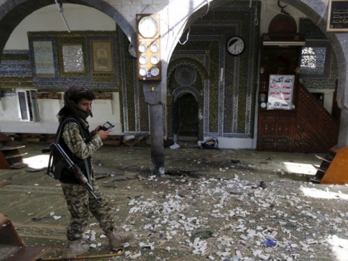 Bombaški napad na džamiju u Egiptu, najmanje 184 mrtvih