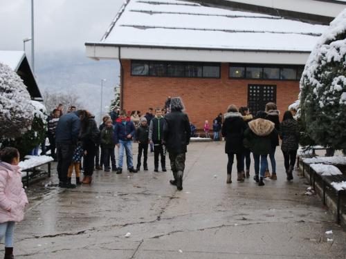 ​FOTO: Sv. Nikola s radošću dočekan u župi Rumboci