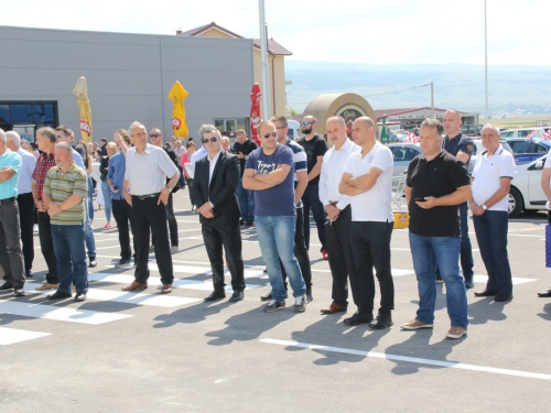 FOTO: Baković u Tomislavgradu otvorio moderni prodajni centar