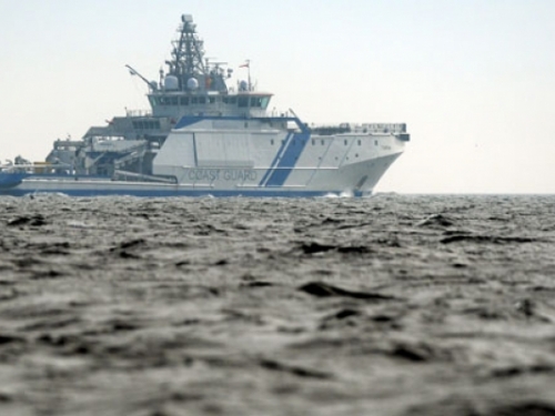 Rusi? Finska mornarica na stranu podmornicu bacala dubinske bombe