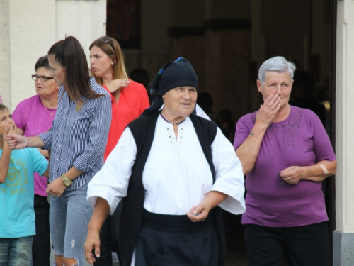 FOTO: Misa Uočnica povodom proslave Velike Gospe u župi Rama Šćit