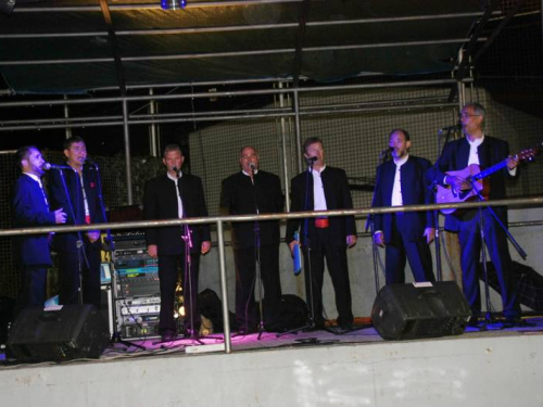 Goran Karan i klapa "Filip Dević" održali koncert u Prozoru