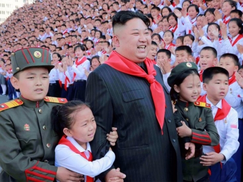 Kim Jong-un pozvao papu Franju da posjeti Sjevernu Koreju