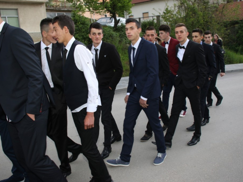 FOTO/VIDEO: Matura 2016. - Defile mladosti i ljepote na ulicama Prozora