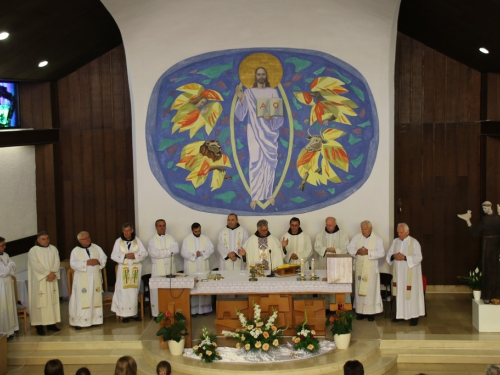 FOTO: Blagdan Sv. Franje u župi Rumboci