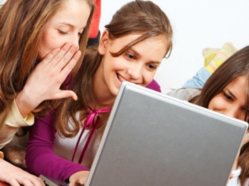 Roditelji nisu svjesni aktivnosti djece na Internetu