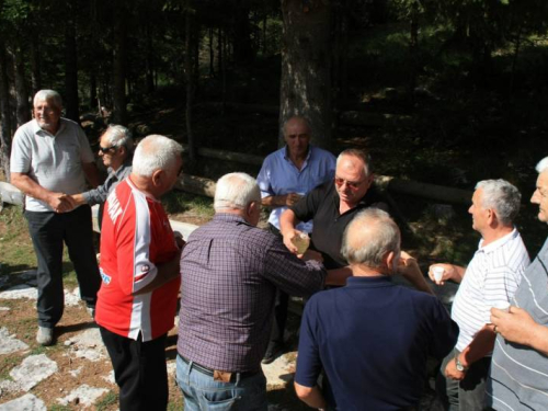 FOTO: Misa za poginule duvandžije na Vran planini