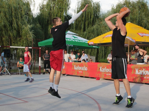 FOTO: Druga večer Streetball turnira u Prozoru