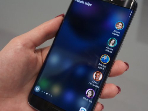 10 stvari koje može Samsung Galaxy S7, a iPhone ne može