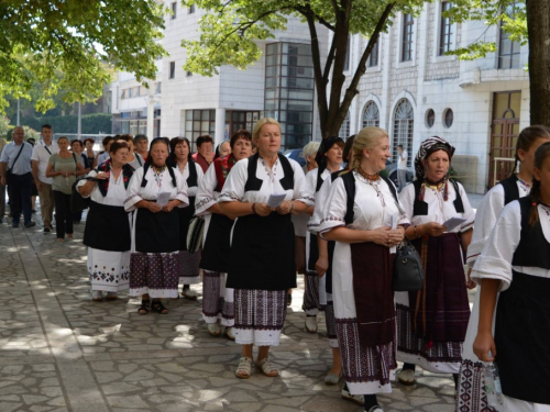 FOTO/VIDEO: Hodočašće Rame Majci od Milosti u Sinj