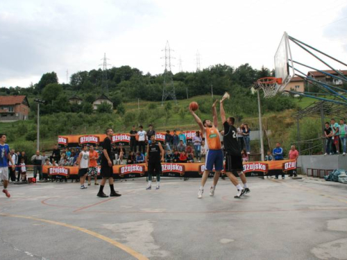 FOTO: Druga večer košarkaškog turnira "Streetball Rama 2014."