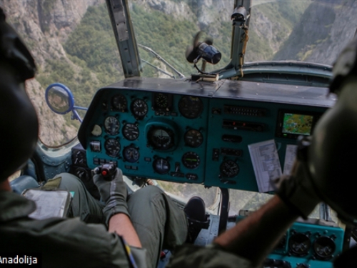 Vojni helikopteri dolaze u Mostar