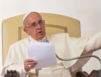 Papa Franjo žali zbog prekida "krhkog primirja" između Armenije i Azerbajdžana