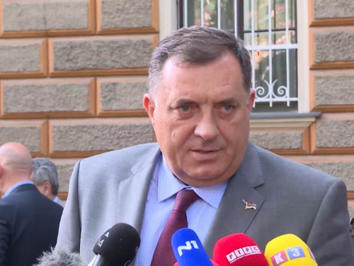 Dodik: BiH jeste u krizi, možda i u fazi raspadanja, ali mir nije ugrožen