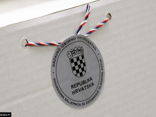U BiH će se za predsjedničke izbore u RH otvoriti 44 biračka mjesta