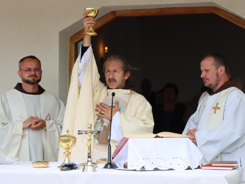 FOTO: Na Pidrišu proslavljen blagdan sv. Ante