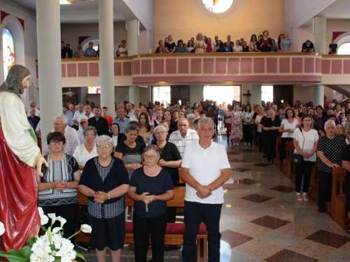 FOTO: Patron župe Prozor - Presveto Srce Isusovo