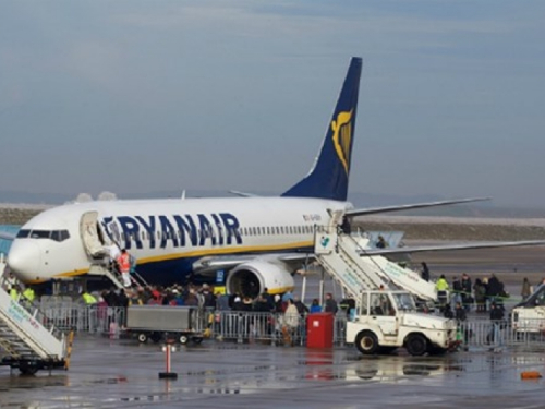 Ryanair zabrljao u planiranju godišnjih odmora pilota, dnevno će otkazivati i do 50 letova