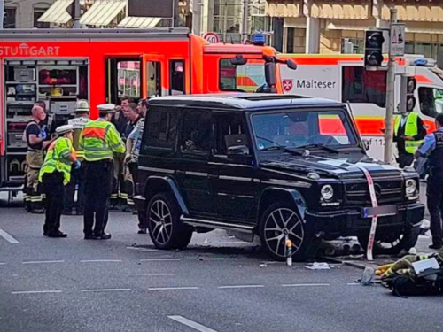 Luksuznim Mercedesom se zabio u ljude u Stuttgartu
