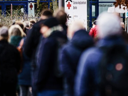 Zbog lažnih covid potvrda padaju otkazi u Njemačkoj, radnici ostaju bez plaće
