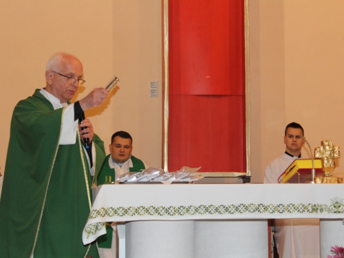 FOTO: Primanje novih članova u Društvo Prijatelja Maloga Isusa