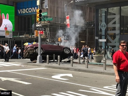 New York: Autom među pješake, jedna osoba mrtva i najmanje 10 ozlijeđenih