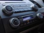 AM radio u automobilima će izumrijeti jer smeta struji?