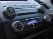 AM radio u automobilima će izumrijeti jer smeta struji?