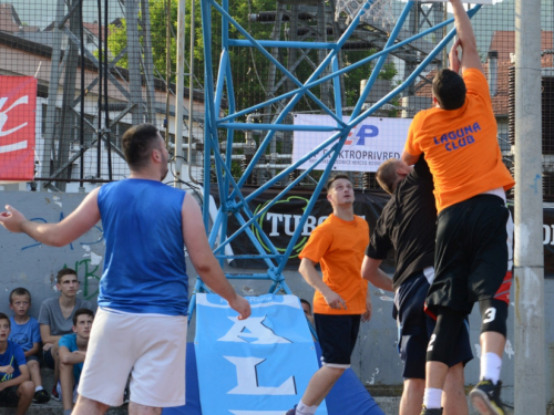 FOTO: Druga večer Streetball turnira Rama 2017.