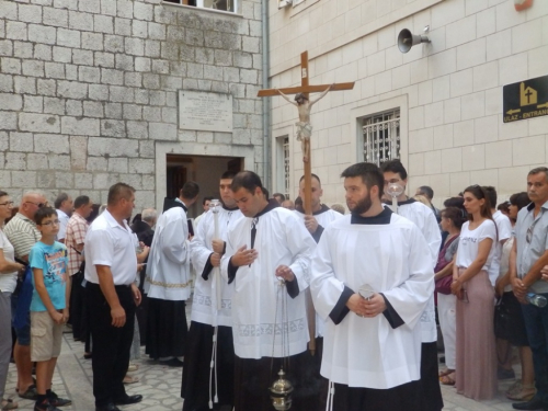 Fotoreportaža s ramskog hodočašća Gospi u Sinj