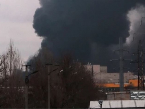 Ruski projektili pogodili rafineriju nafte u Ukrajini