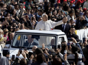 Papa ide na svoje drugo inozemno putovanje od preuzimanja dužnosti