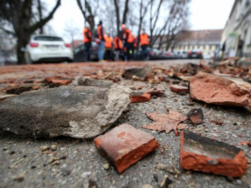 BiH šalje 500 tisuća KM Hrvatskoj i posebnih 100 tisuća KM za Kostajnicu