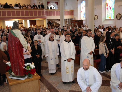 FOTO: Patron župe Prozor - Presveto Srce Isusovo