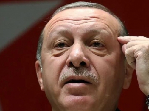 Erdogan obećava da će uspostaviti sigurnost i mir u Siriji i Iraku